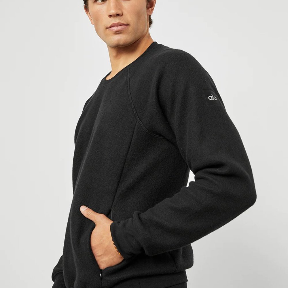 ALO YOGA MENS TRIUMPH CREW NECK SWEATSHIRT BLACK